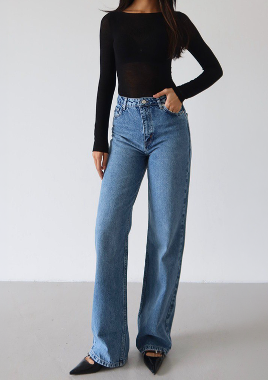 Elia Wide Leg Jean styled outfit — high-rise light blue denim | Mia & Luna
